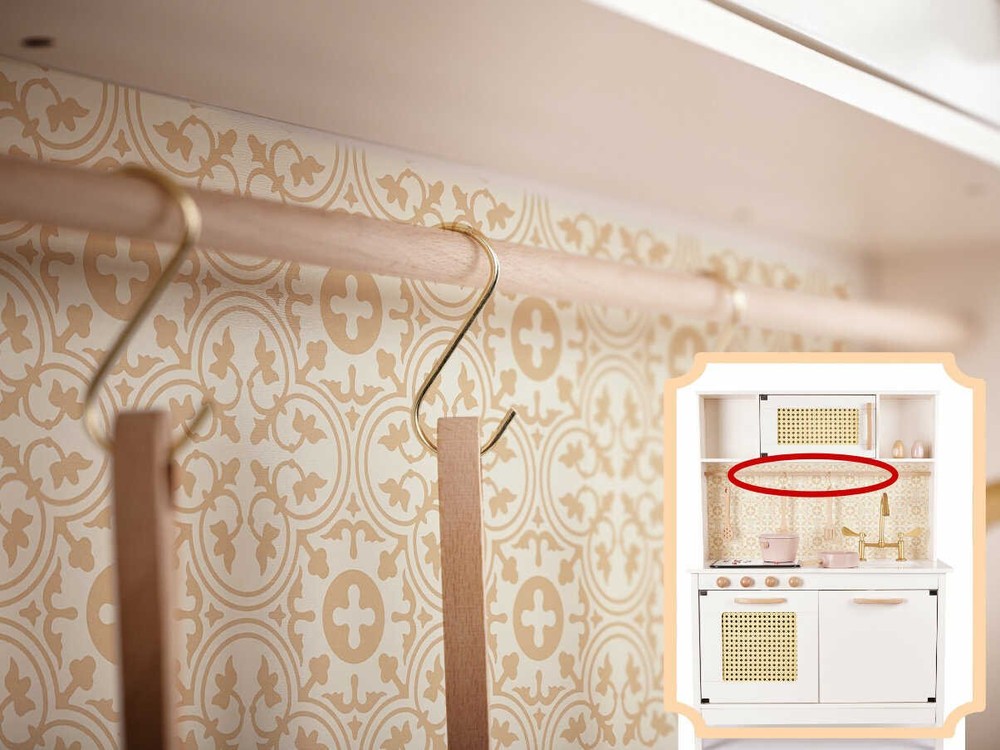 Bucătărie copii, din lemn, model Retro, 100 cm înălțime, Efecte luminoase și Sonore, Calitate Superioară, Include Plită cu Două Arzătoare, Cuptor, Chiuvetă, Cuptor cu Microunde și Accesorii 5