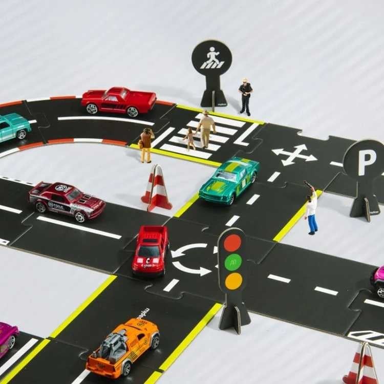 Circuit din carton, traseu auto, pentru jocul cu mașinuțele, ideal pentru jocurile de rol 8