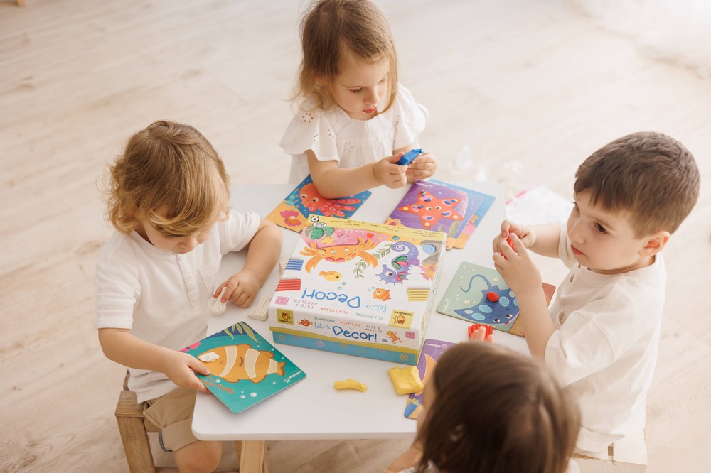 Creează cu mine, joc îndemânare Hai sa decoram, Ludattica, 2-3 ani + 11