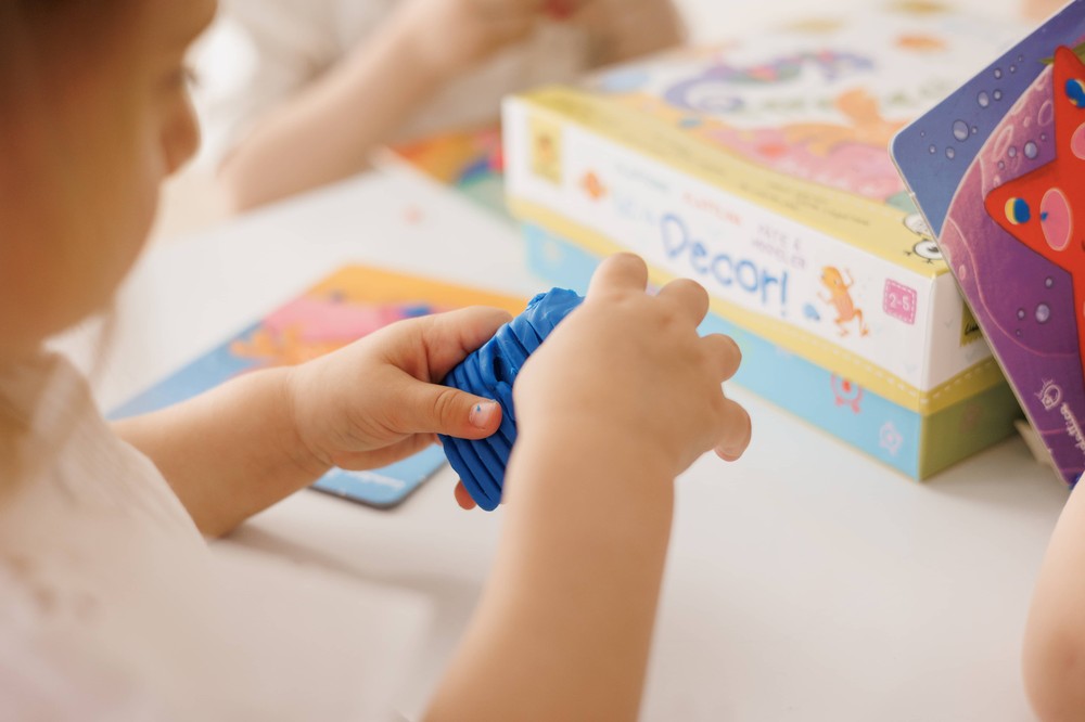 Creează cu mine, joc îndemânare Hai sa decoram, Ludattica, 2-3 ani + 12