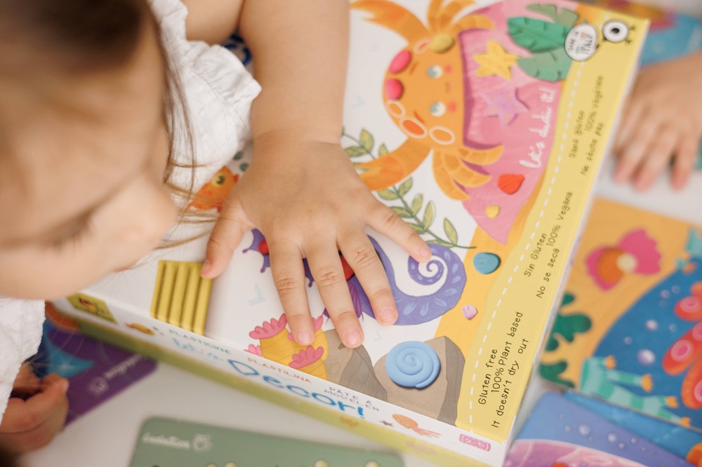 Creează cu mine, joc îndemânare Hai sa decoram, Ludattica, 2-3 ani + 3