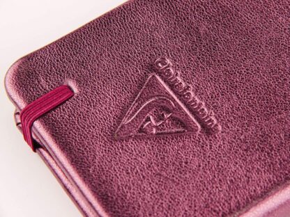 Notebook cu copertă tare din piele Cuirise, A6, Clairefontaine cherry sigla